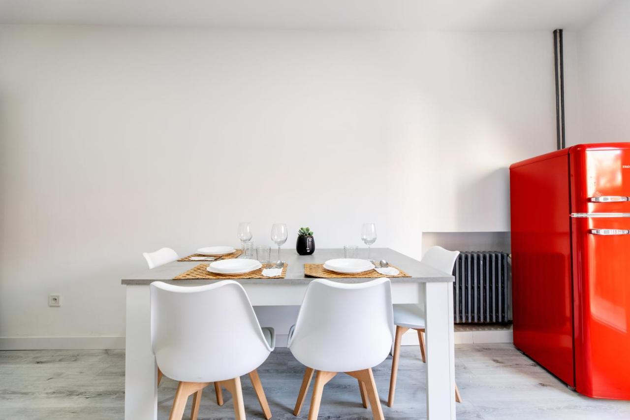 Los Apartamentos Jacinto Benavente Centro مدريد المظهر الخارجي الصورة