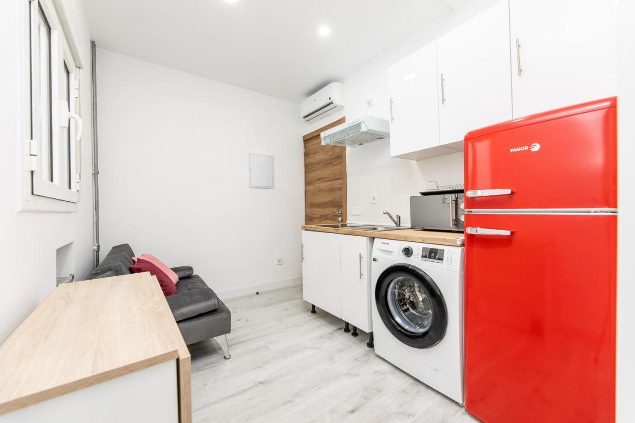 Los Apartamentos Jacinto Benavente Centro مدريد المظهر الخارجي الصورة