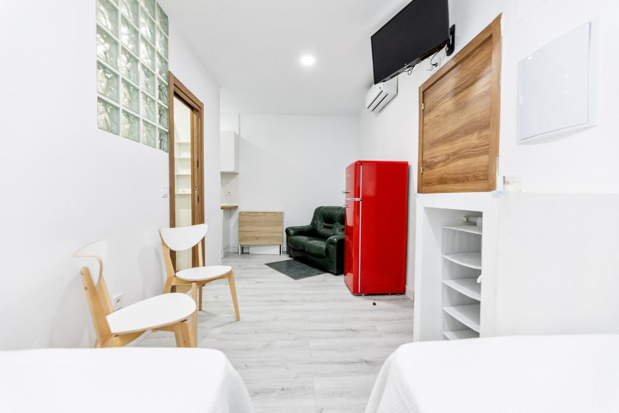Los Apartamentos Jacinto Benavente Centro مدريد المظهر الخارجي الصورة