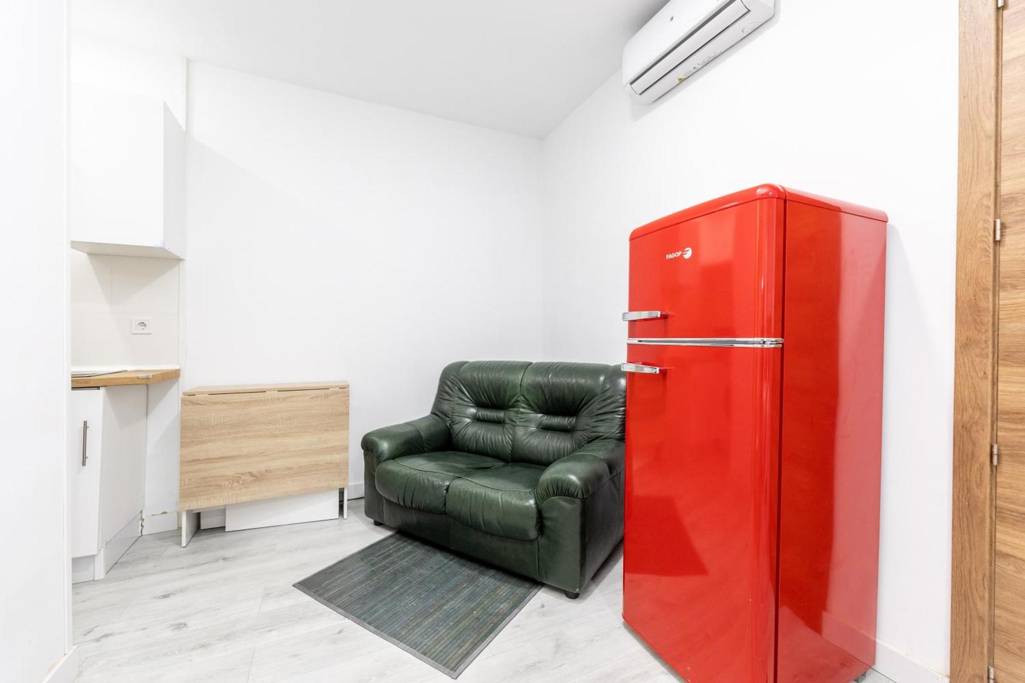 Los Apartamentos Jacinto Benavente Centro مدريد المظهر الخارجي الصورة